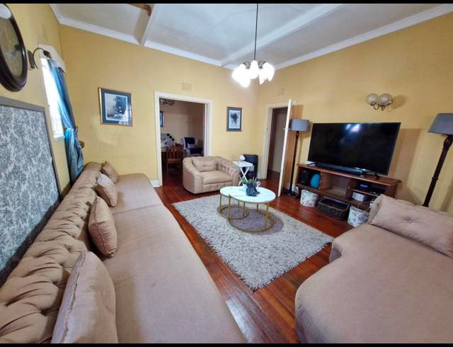 3 BEDROOM HOUSE FOR SALE IN HIGHLANDS NORTH